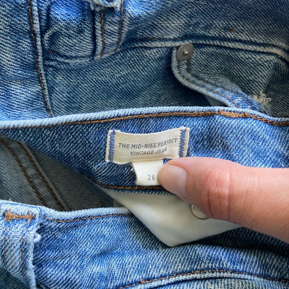 Madewell Mid Rise Perfect Vintage Jean Ainsdale Wash Knee Rip - Picture 7 of 7